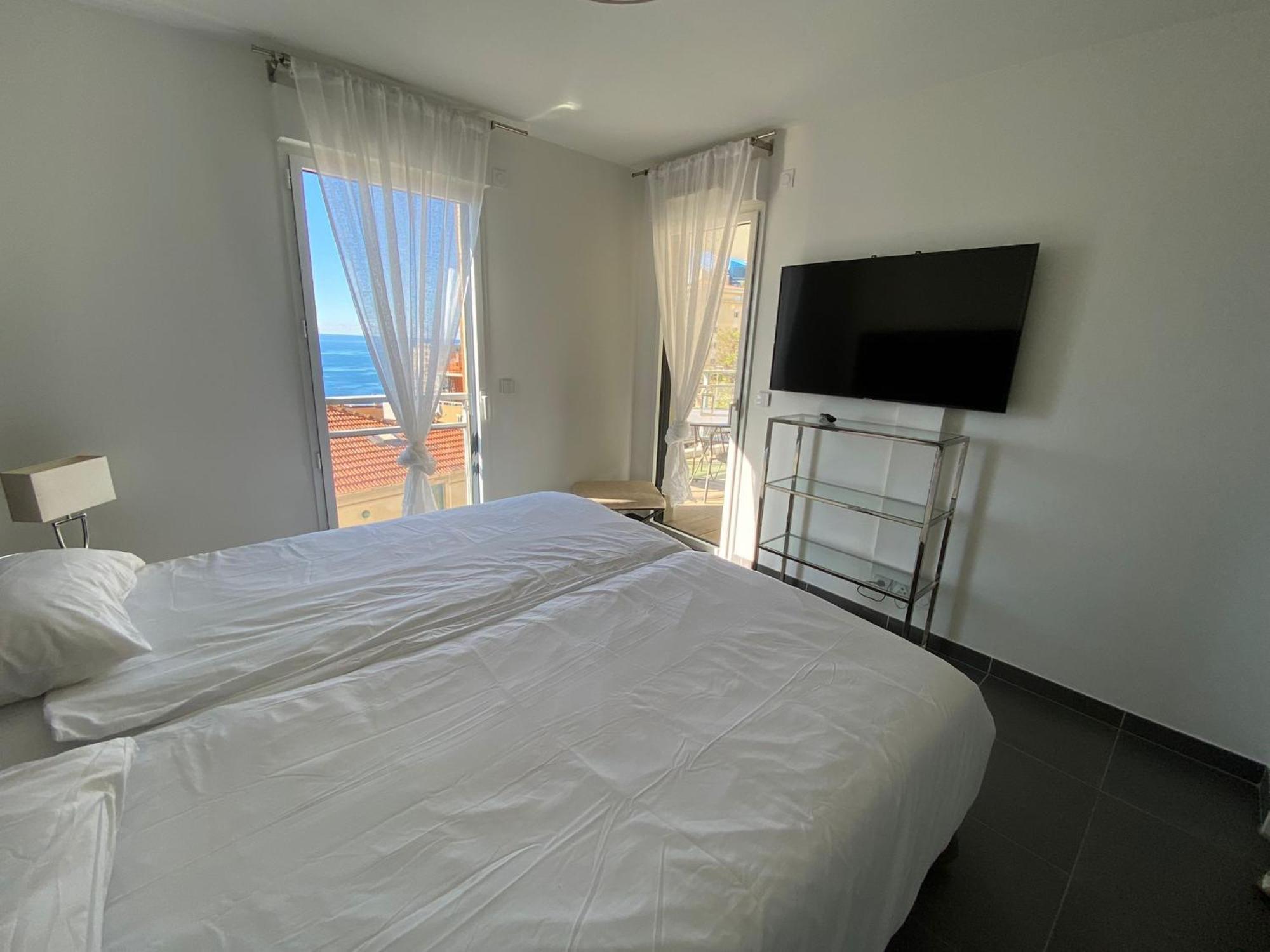 דירות בוסוליי Close To Montecarlo, Monaco Sea Side, Private Parking מראה חיצוני תמונה